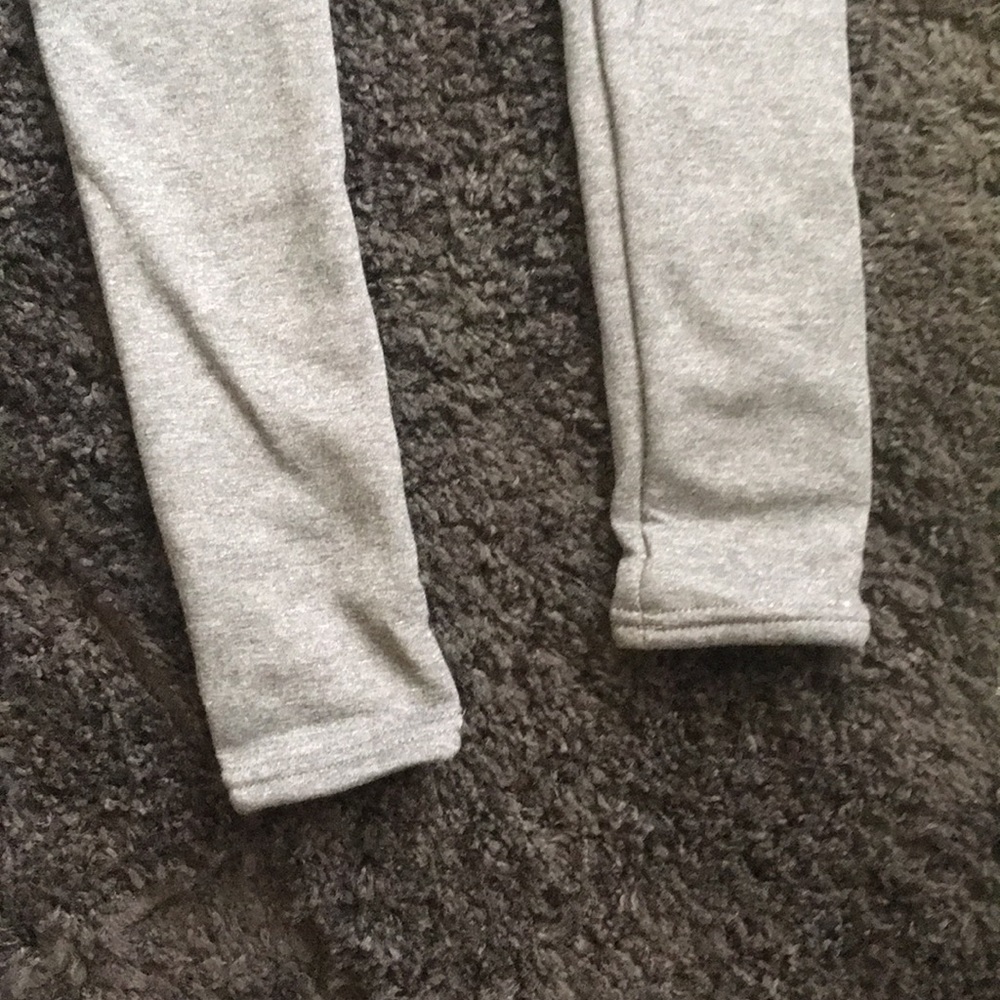 Grey comfy warm leggings - Picture 2 of 4